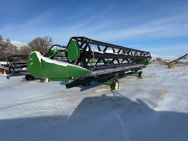 2009 John Deere 635D Header Rigid