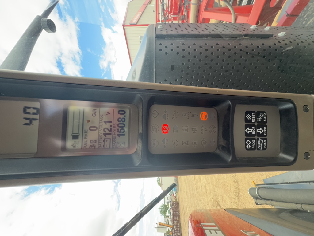 2021 Case IH TRIDENT 5550 Sprayer/High Clearance