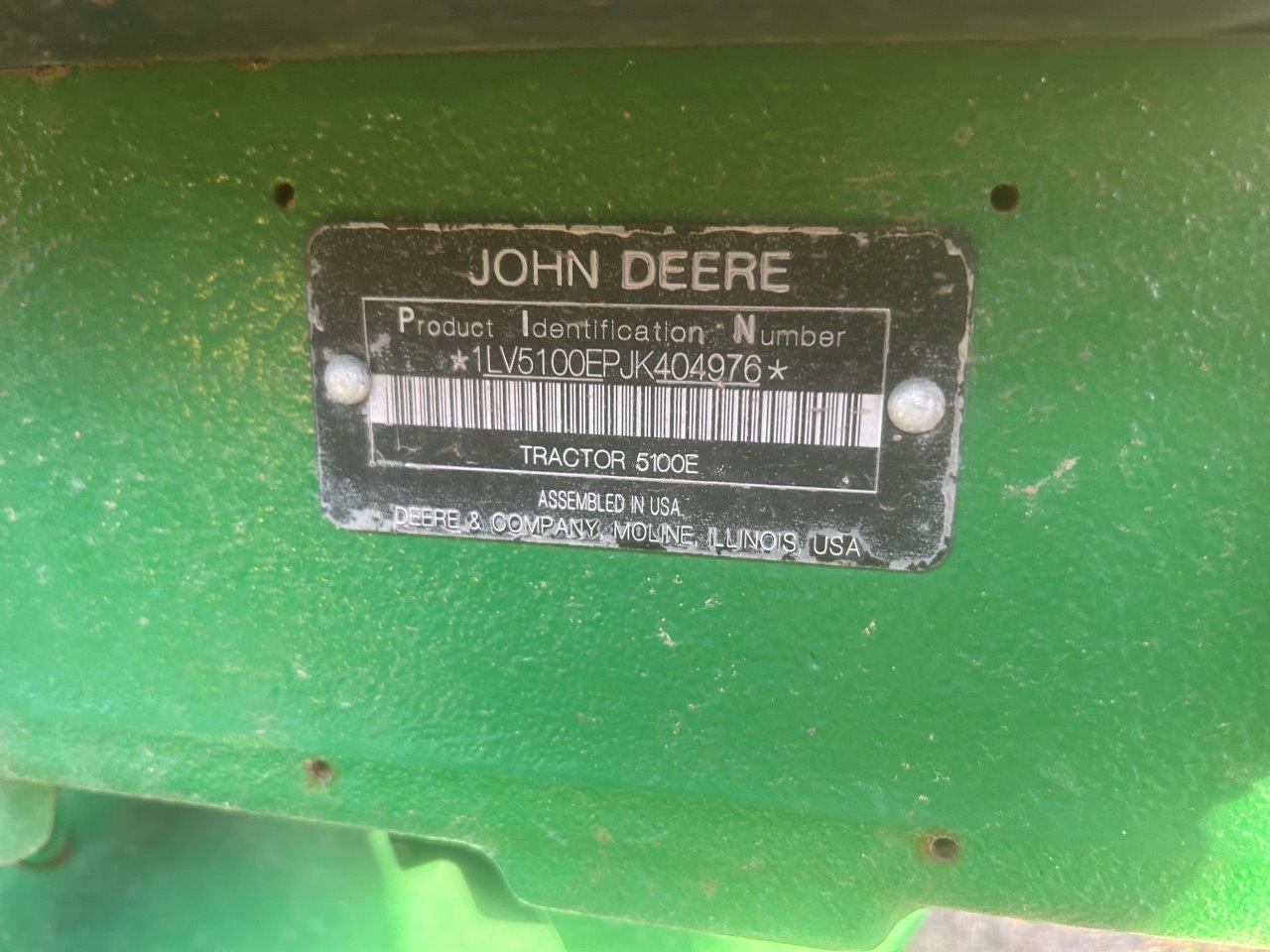 2019 John Deere 5100E Tractor