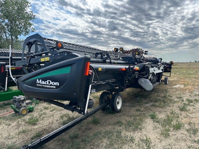 2018 MacDon FD75 Header Draper