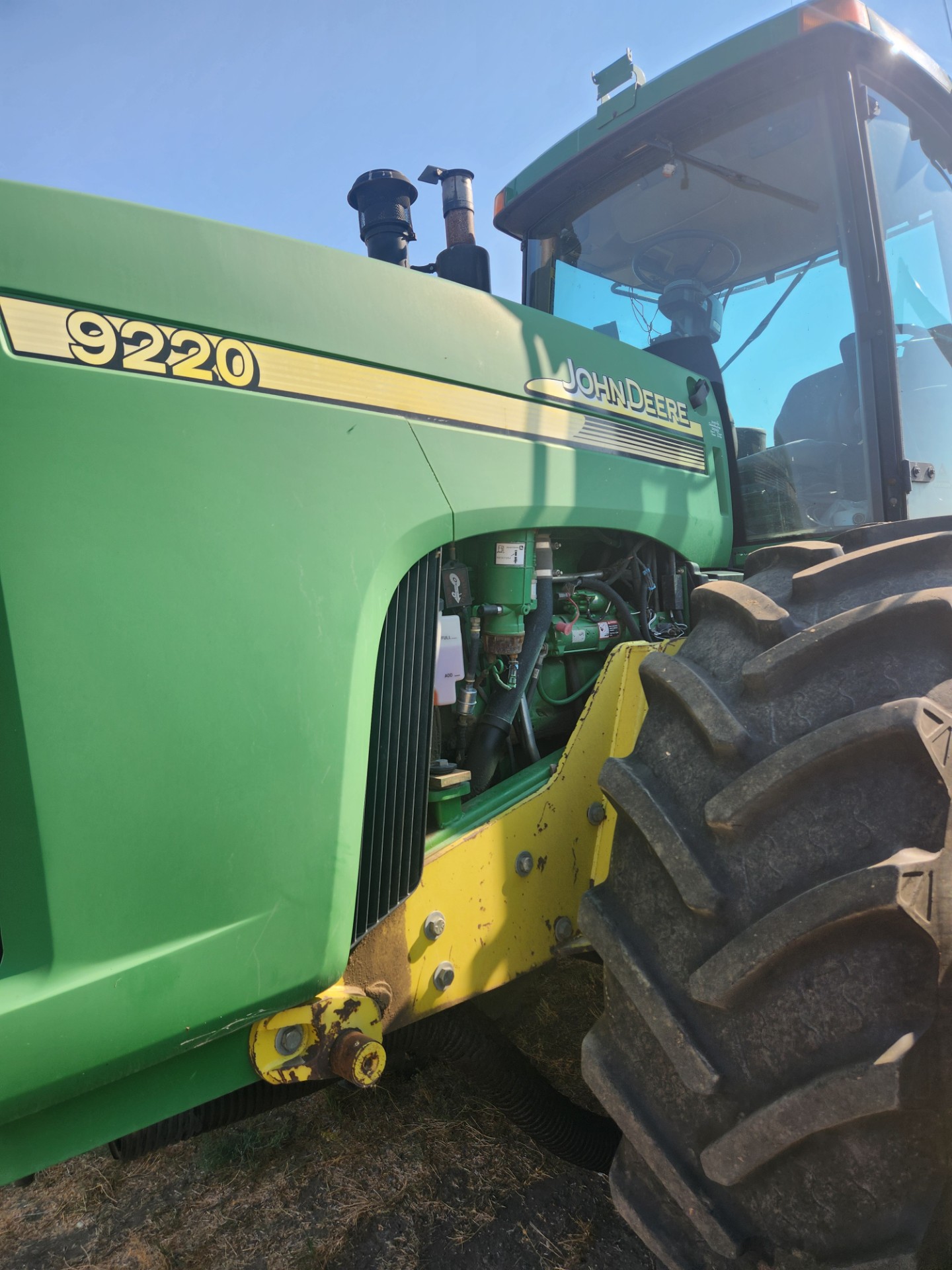 2002 John Deere 9220 Tractor