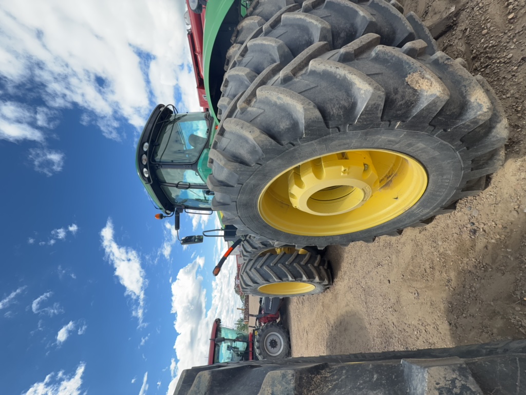 2012 John Deere 9560R Tractor