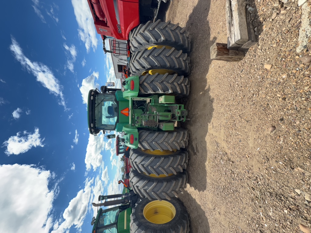2012 John Deere 9560R Tractor