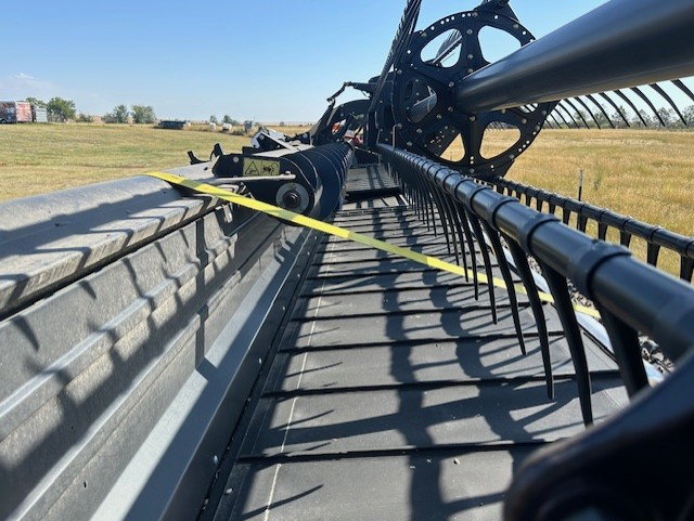 2010 Case IH 2162-40 Header Combine