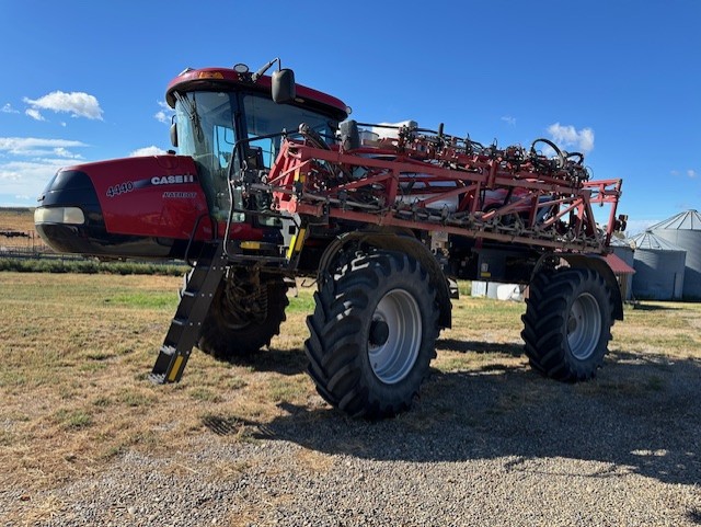 2018 Case IH PAT4440 Sprayer/High Clearance