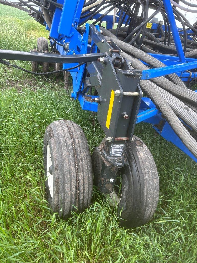 2012 New Holland P2050 Air Drill