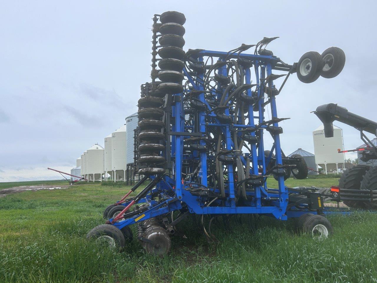 2012 New Holland P2050 Air Drill