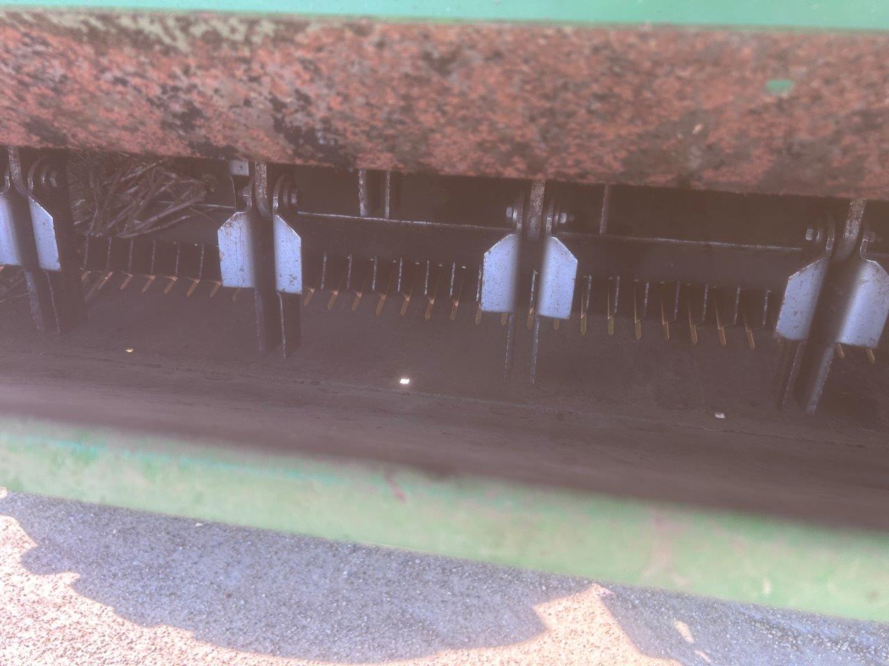 2012 John Deere S670 Combine