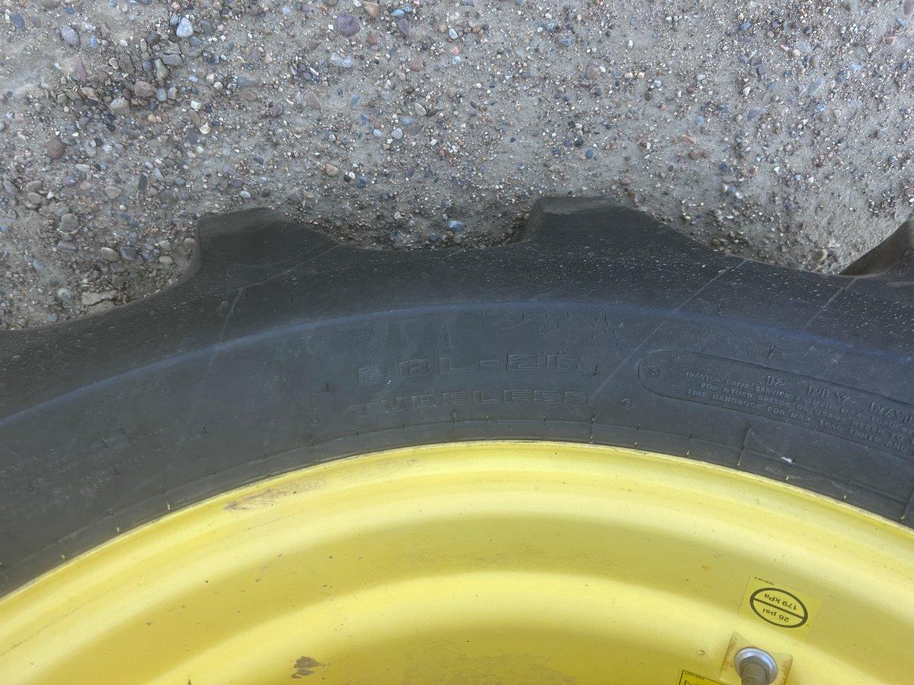 2012 John Deere S670 Combine