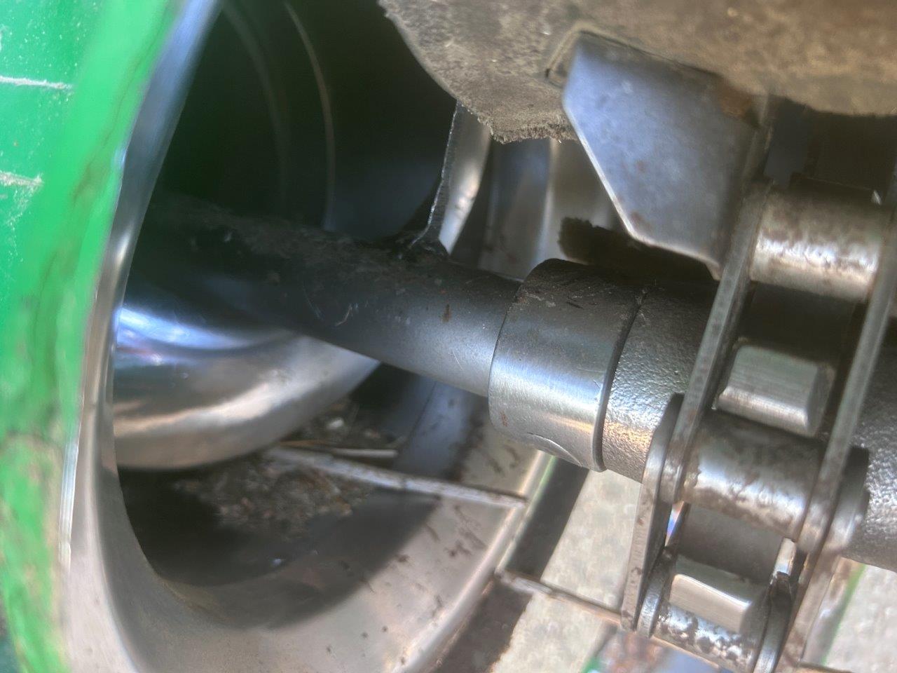 2012 John Deere S670 Combine