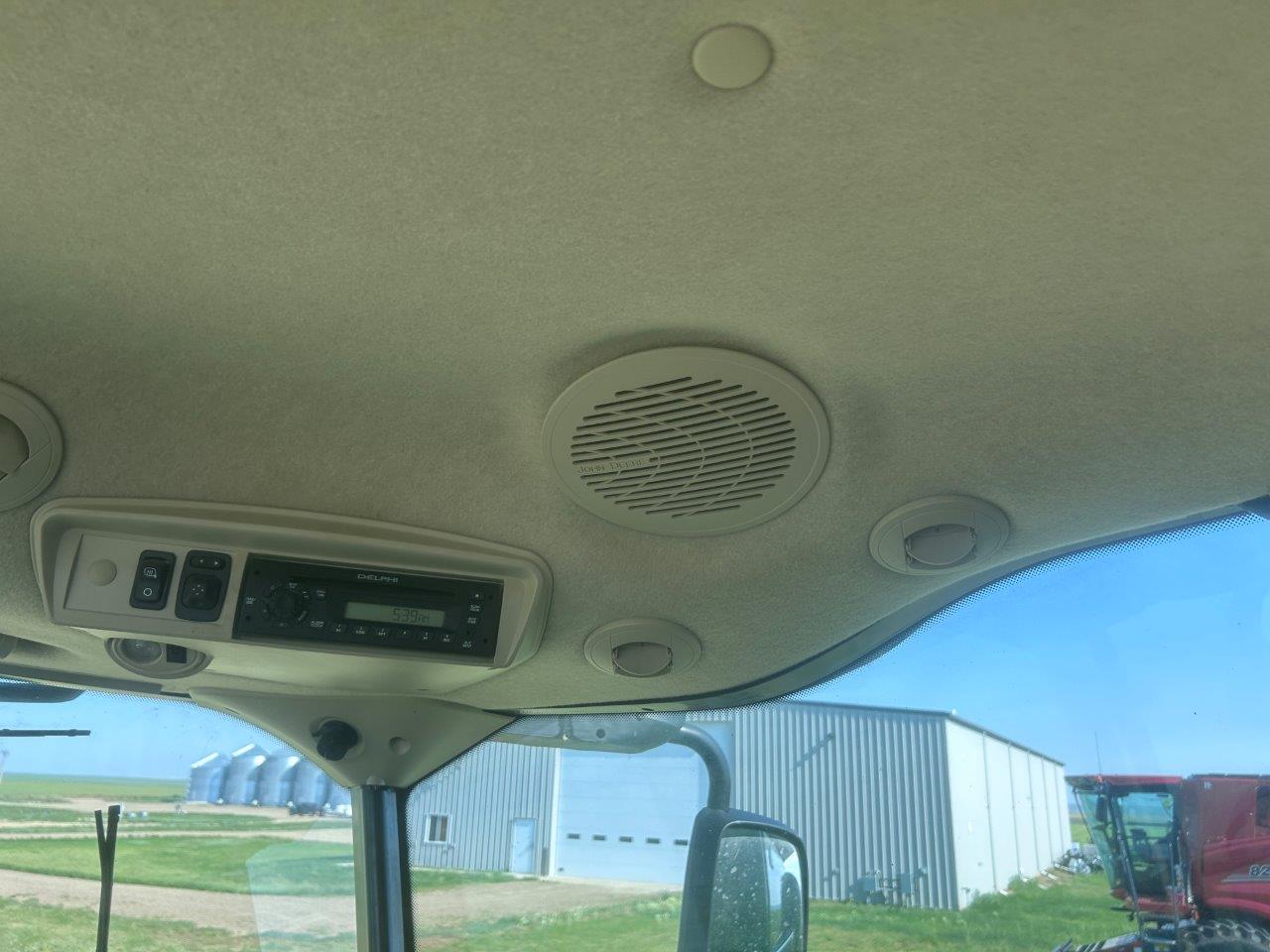 2012 John Deere S670 Combine