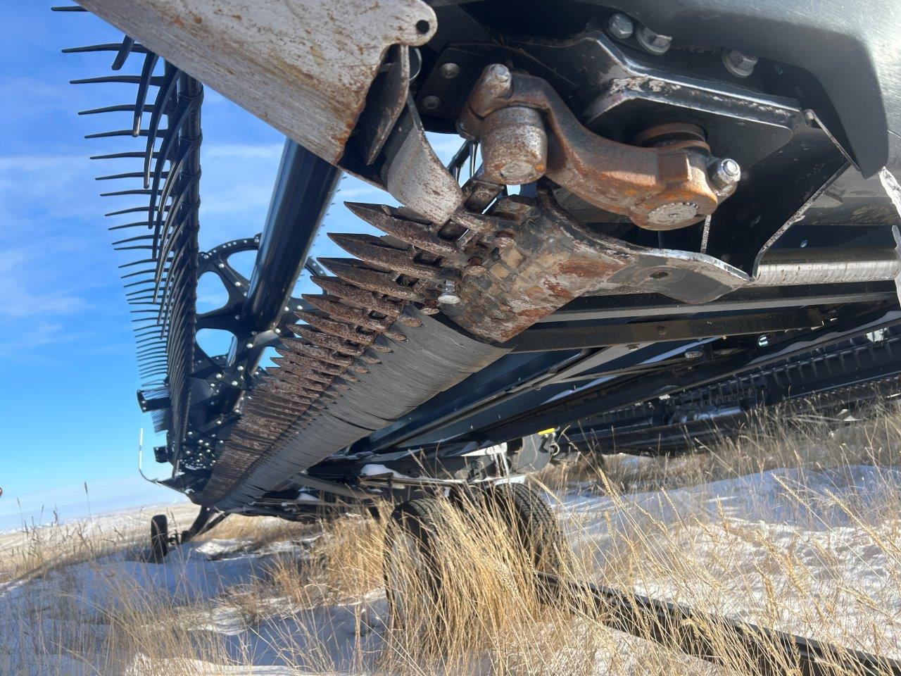 2018 MacDon FD75-40 Header Combine