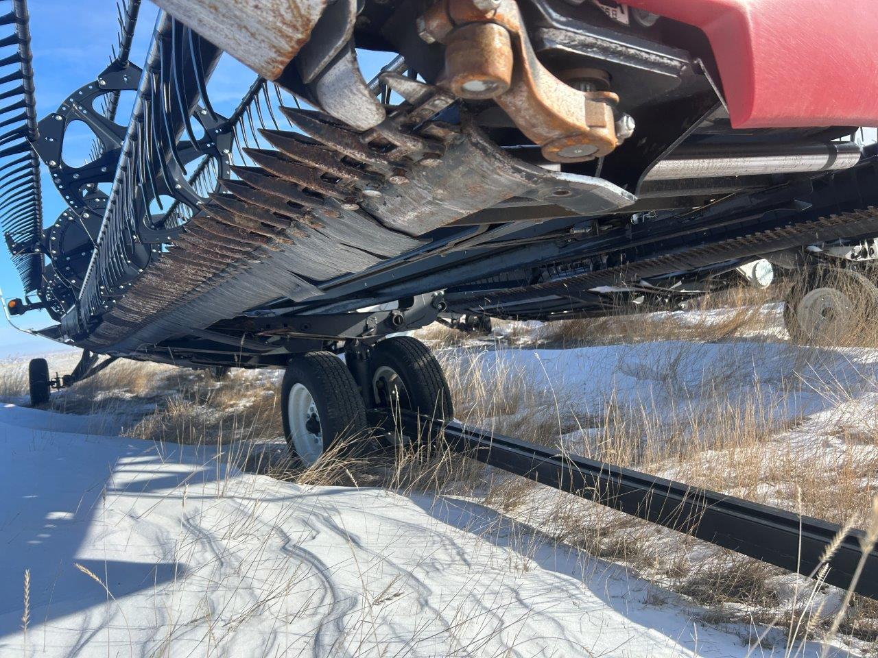 2018 MacDon FD75-40 Header Combine