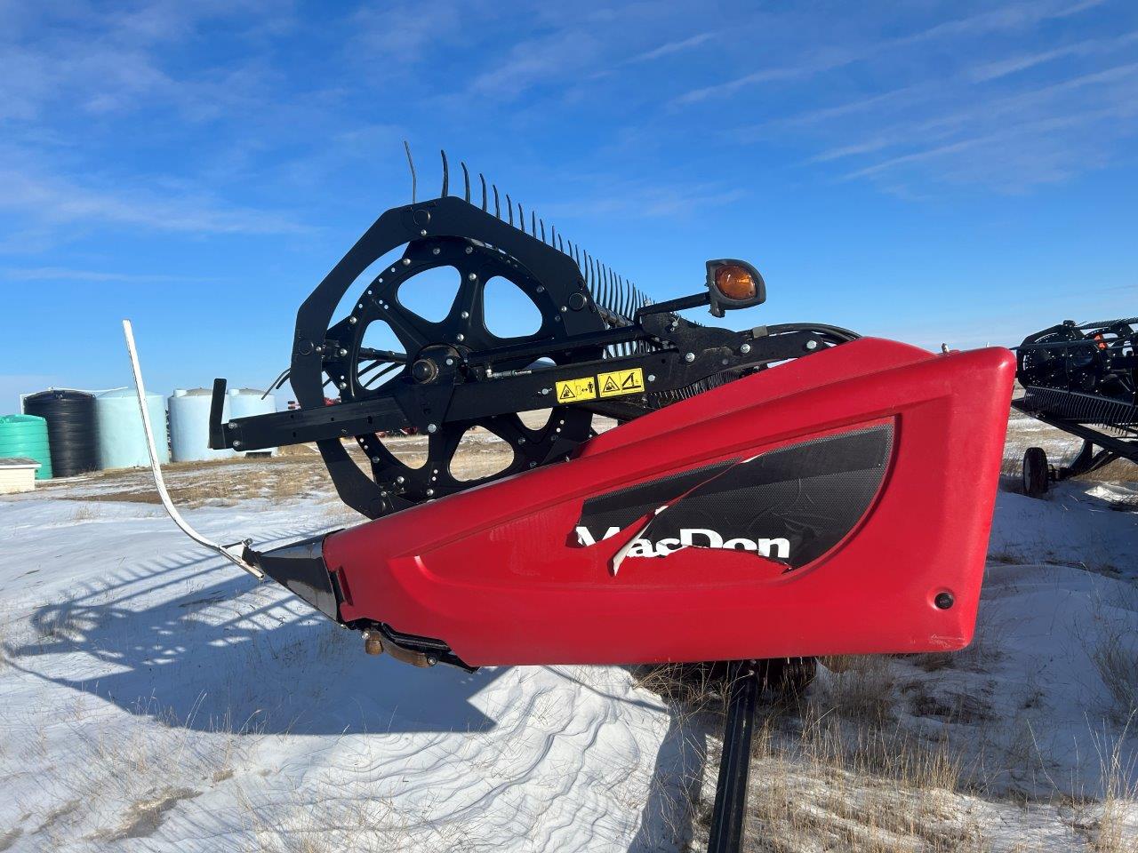 2018 MacDon FD75-40 Header Combine