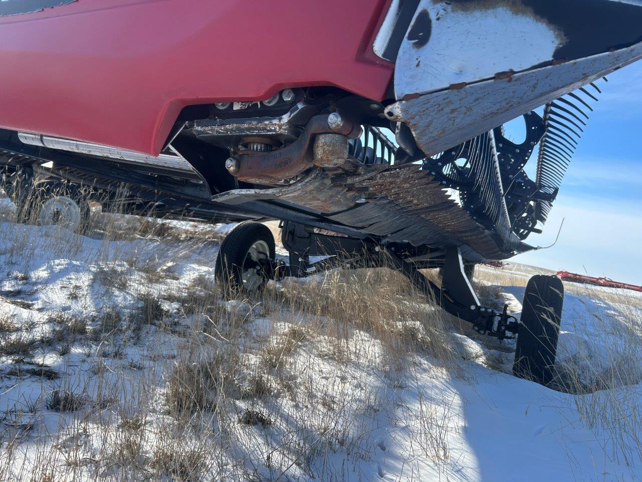 2018 MacDon FD75-40 Header Combine