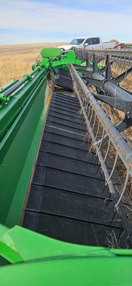 2012 John Deere 640D Header Combine