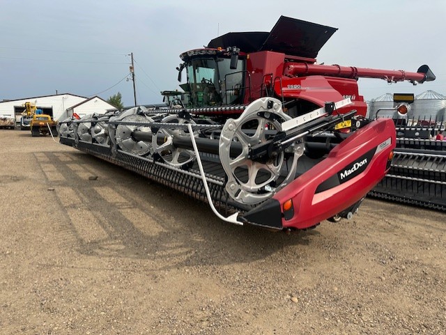 2022 MacDon FD245 Header Combine