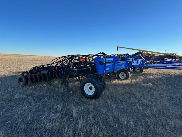 2010 New Holland P2060/1060 Air Drill