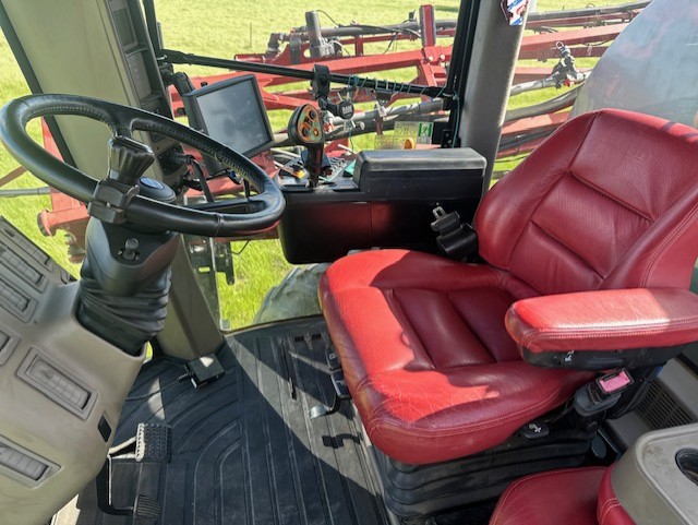 2011 Case IH Patriot 4420 Sprayer/High Clearance