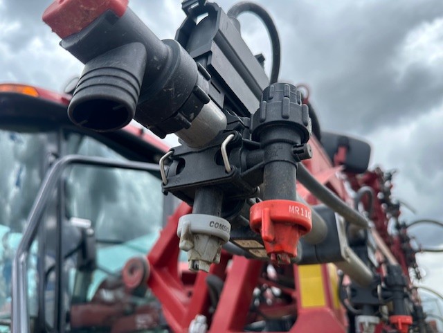 2019 Case IH Patriot 4440 Sprayer/High Clearance