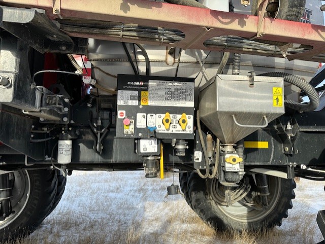 2018 Case IH 5550 Sprayer/High Clearance