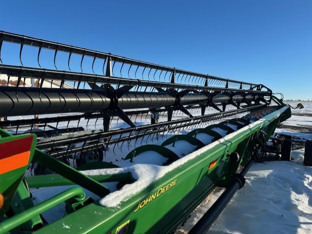 2008 John Deere 635F Header Combine