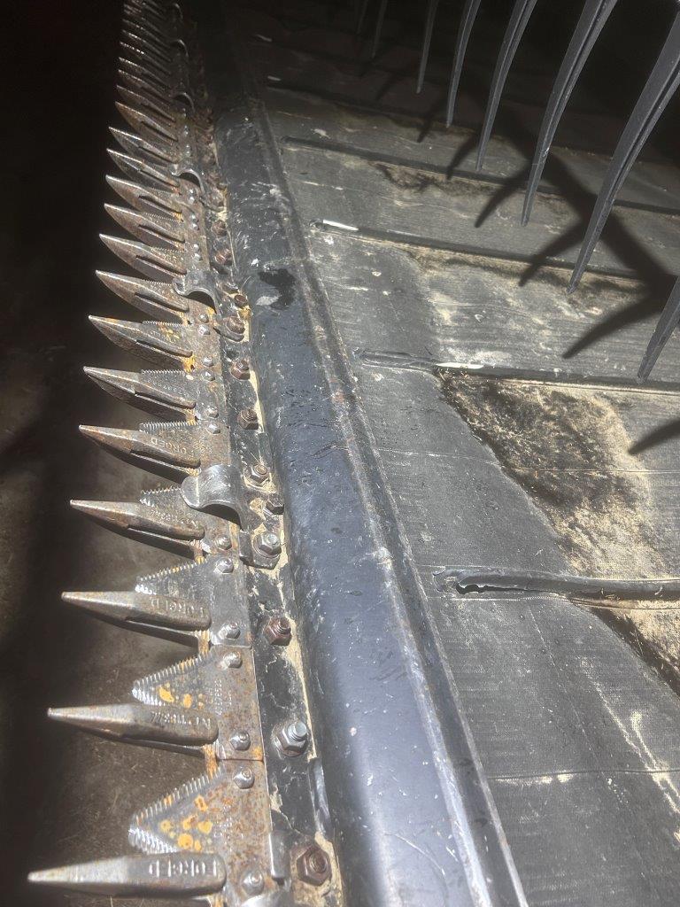 2011 Case IH 2152 Combine