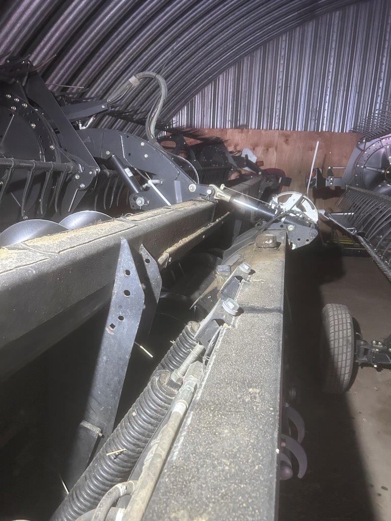 2011 Case IH 2152 Combine