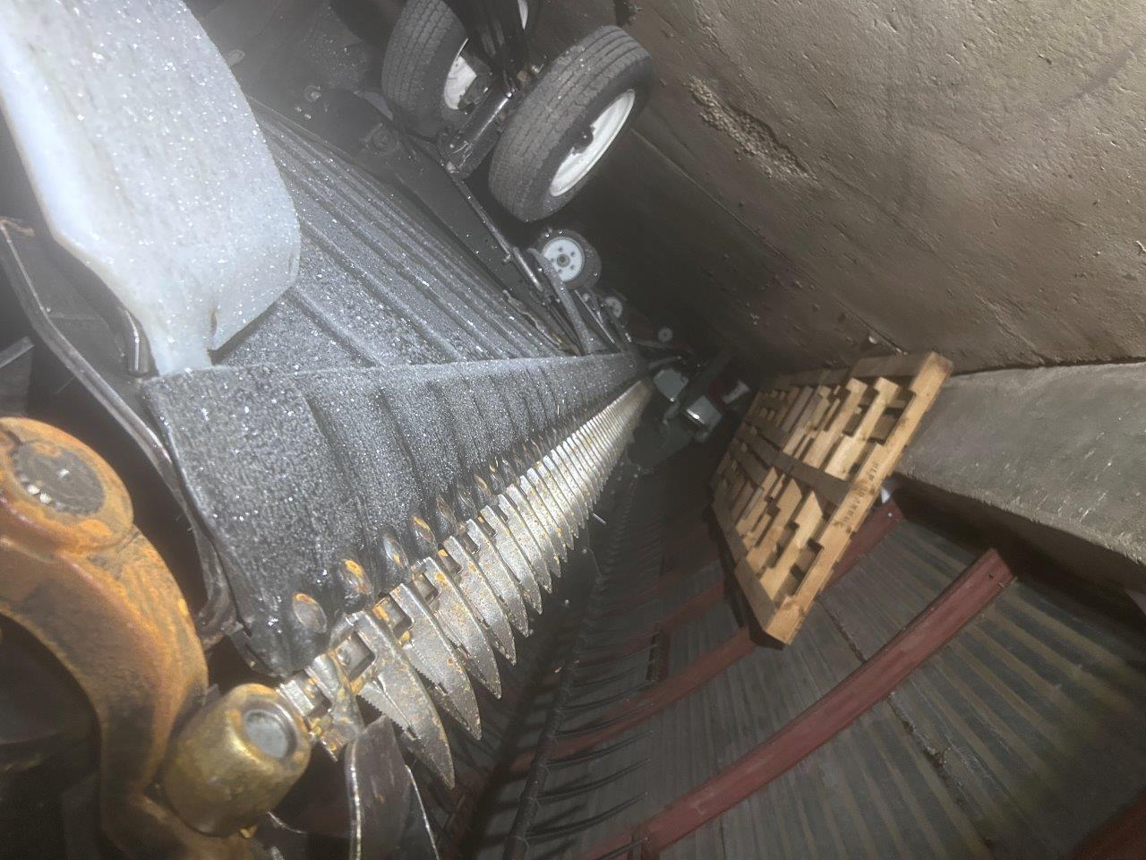 2015 MacDon FD75 Header Draper