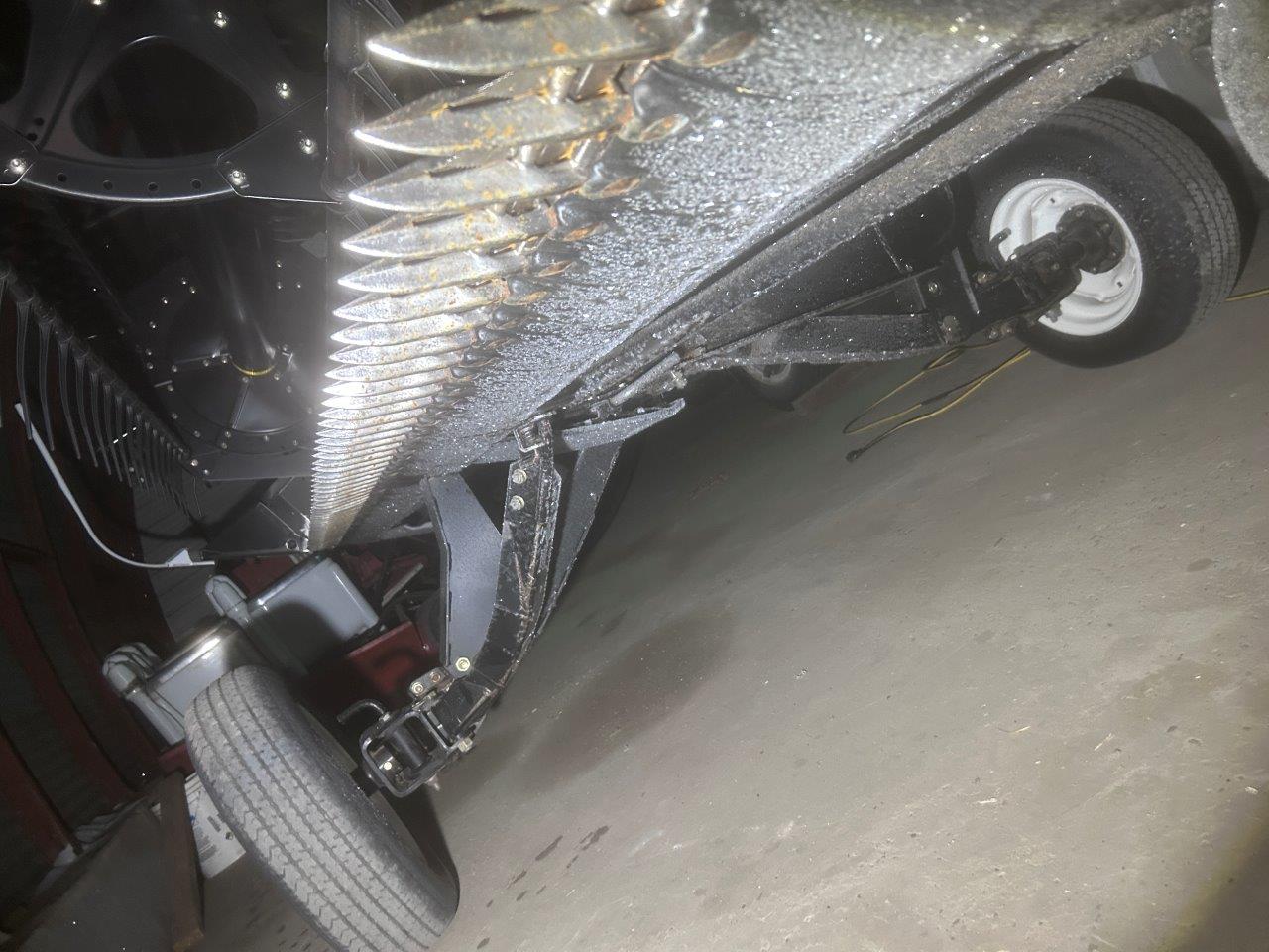 2015 MacDon FD75 Header Draper