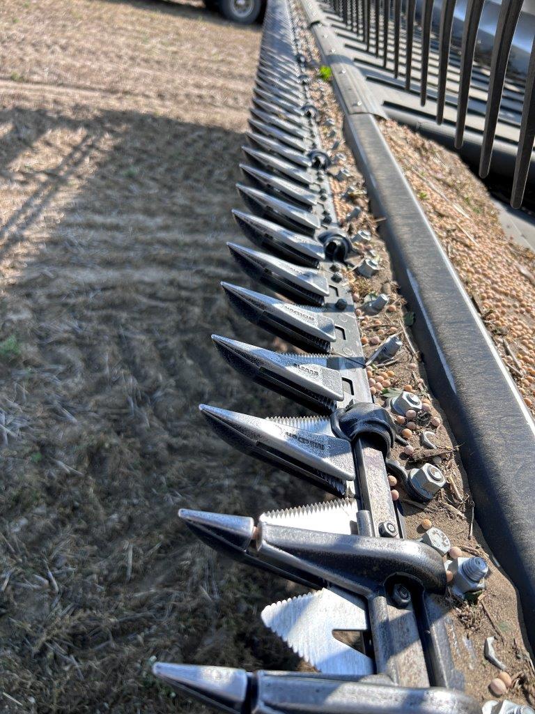 2023 MacDon FD250 Header Draper