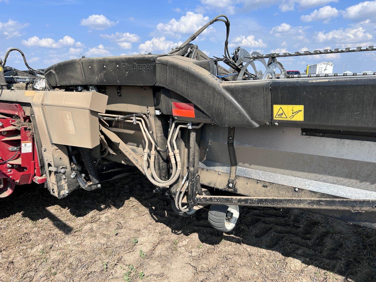 2023 MacDon FD250 Header Draper