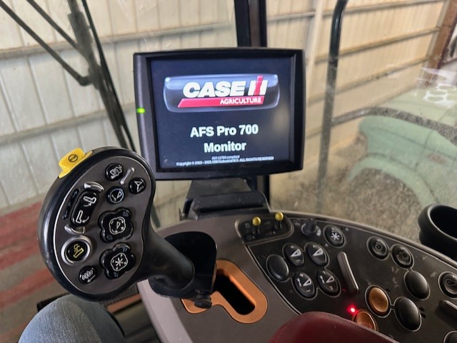 2014 Case IH AF8230 Combine