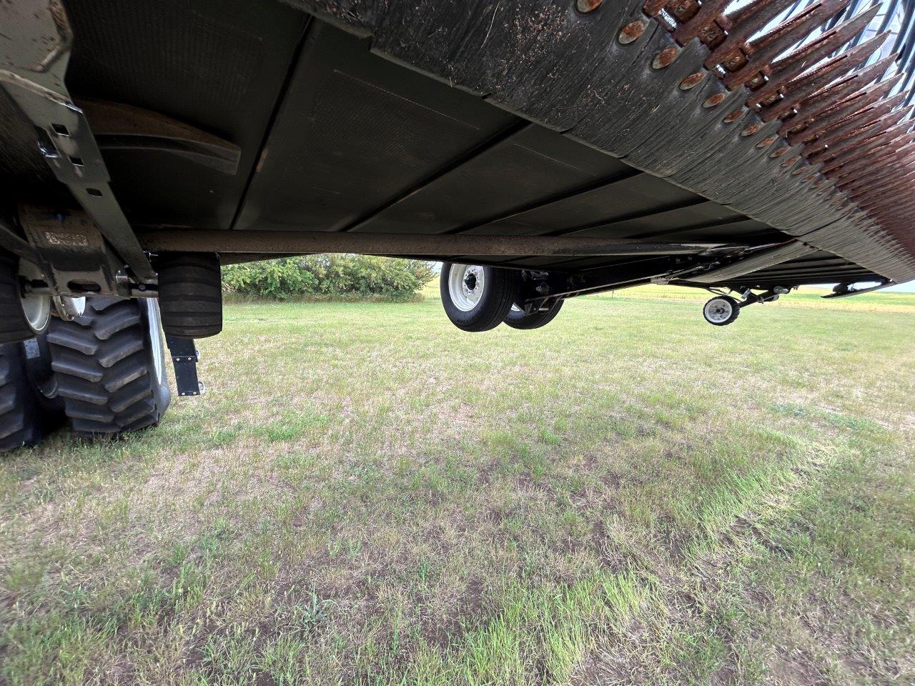 2024 MacDon FD250 Header Combine