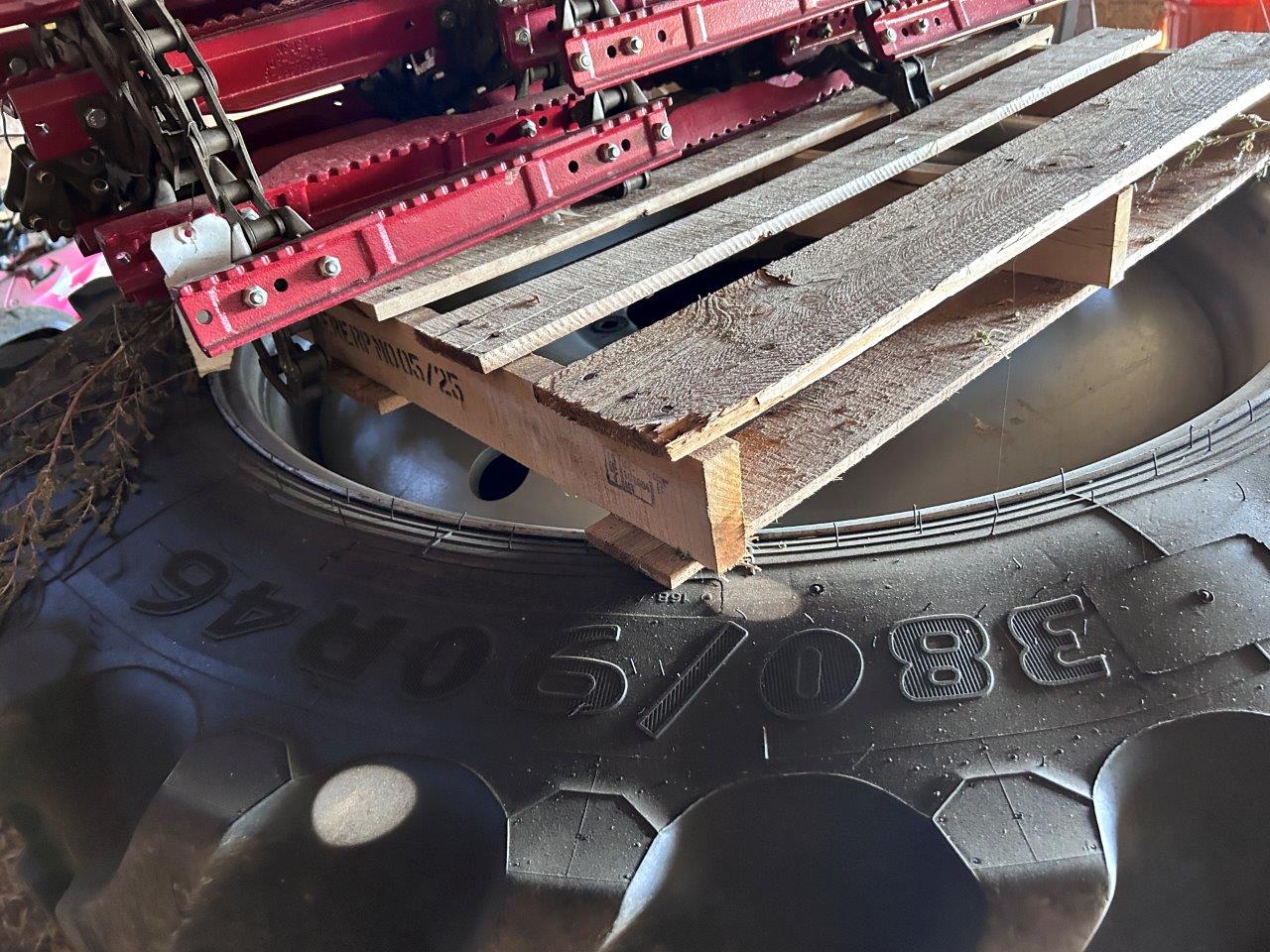 2015 Case IH Patriot 4440 Sprayer/High Clearance