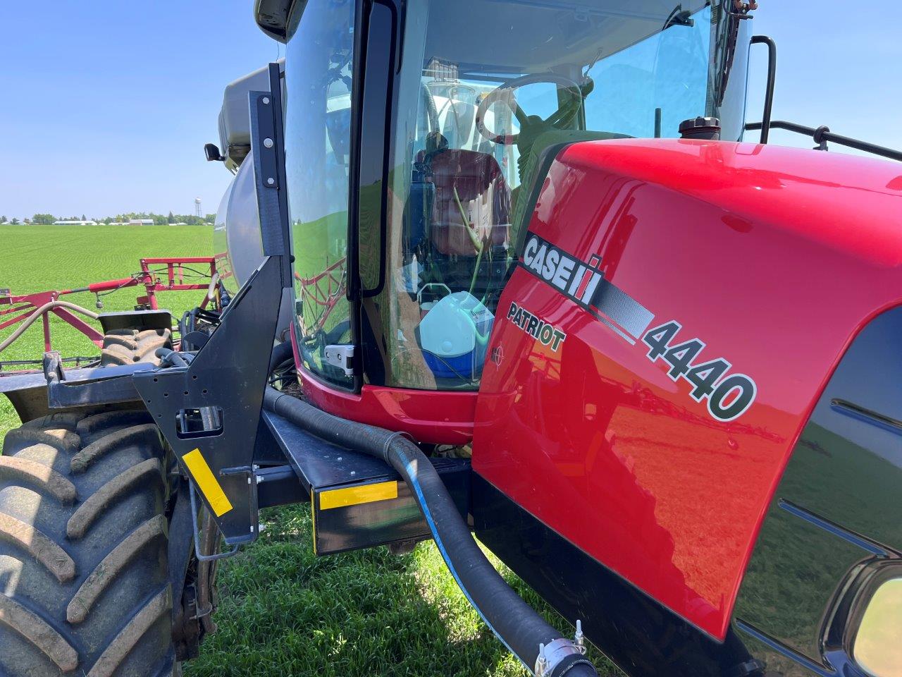 2015 Case IH Patriot 4440 Sprayer/High Clearance