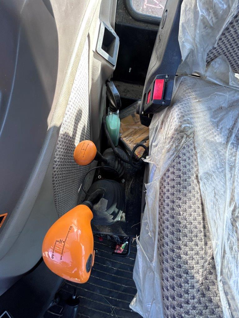 2021 John Deere 6135E Tractor