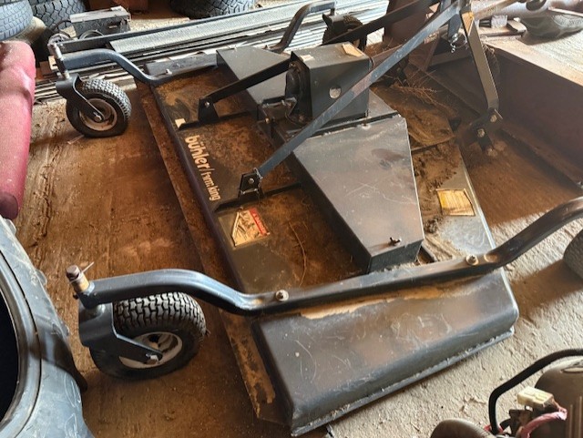 2009 Farm King Y550 Mower/Finishing