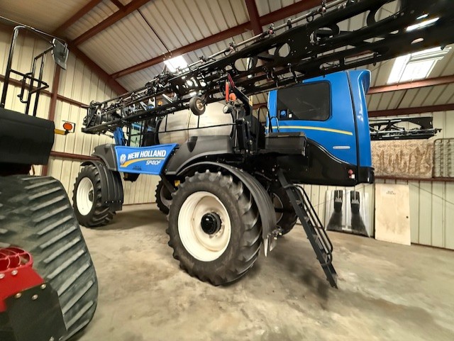 2019 New Holland SP.410F Sprayer/High Clearance