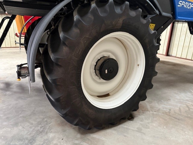 2019 New Holland SP.410F Sprayer/High Clearance