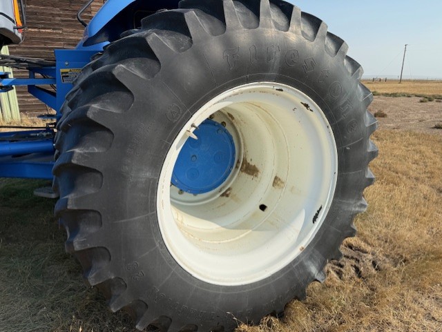 2002 Versatile 2310 Tractor