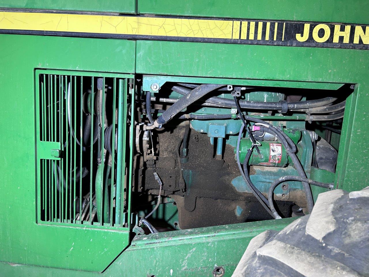 1990 John Deere 8560 Tractor