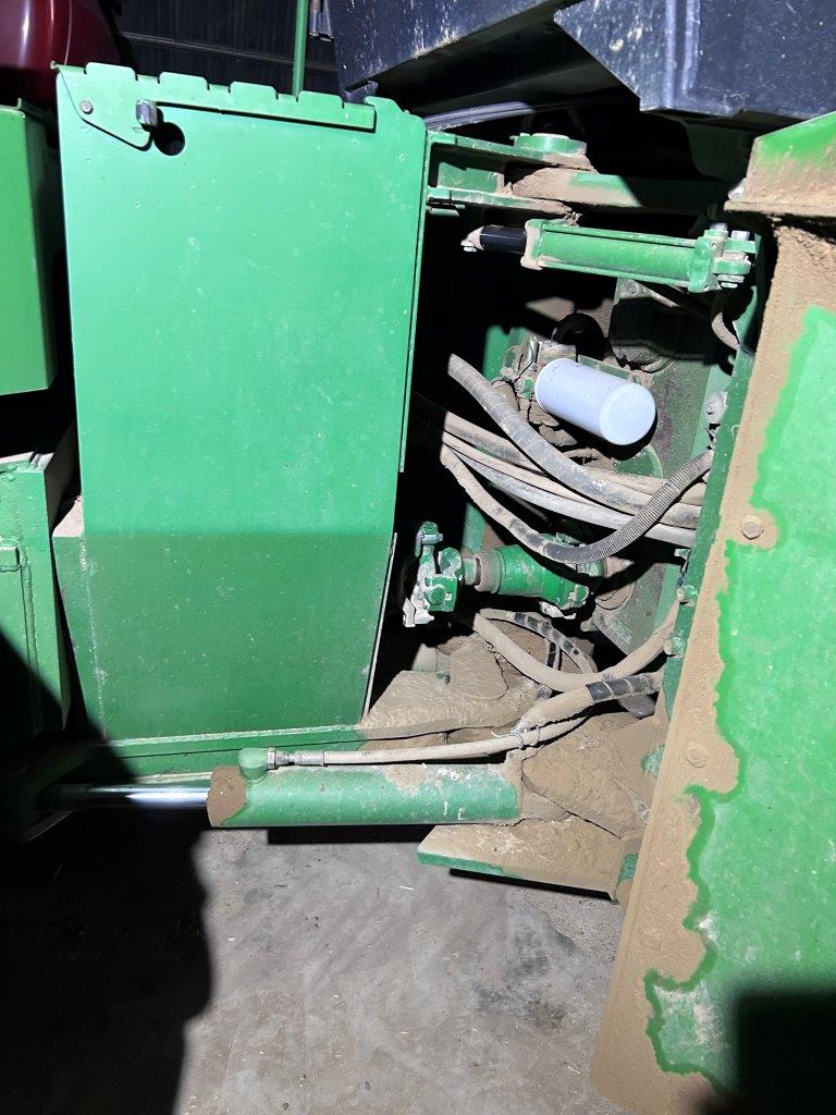 1990 John Deere 8560 Tractor