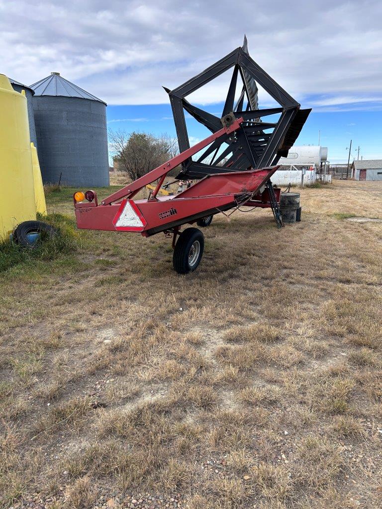 1986 Case IH 721 Windrower