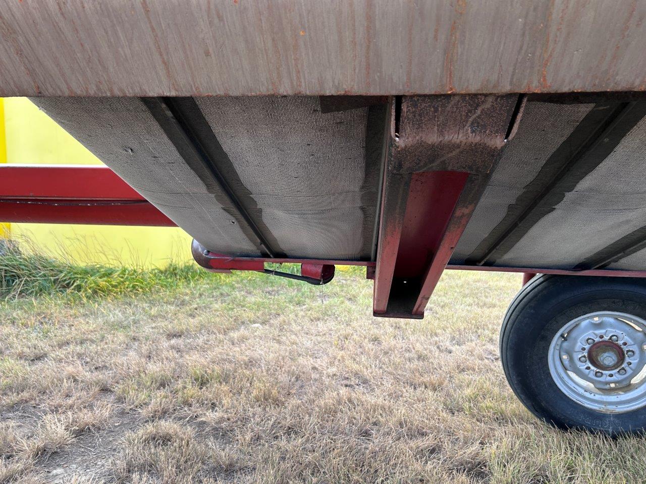 1986 Case IH 721 Windrower
