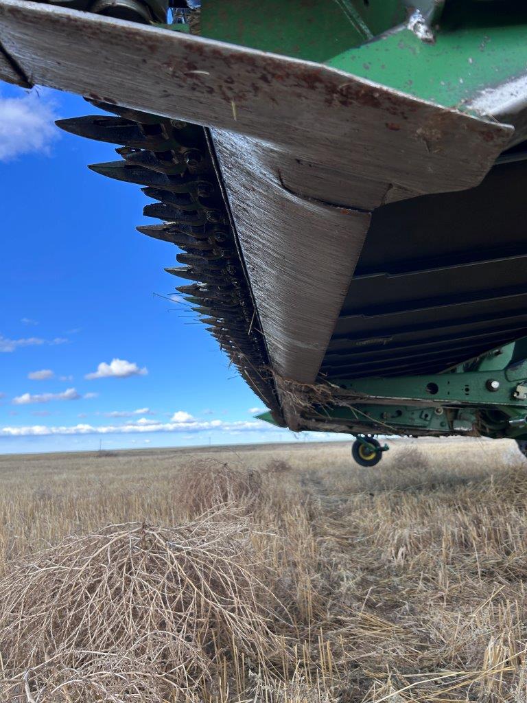 2009 John Deere 635D Header Combine