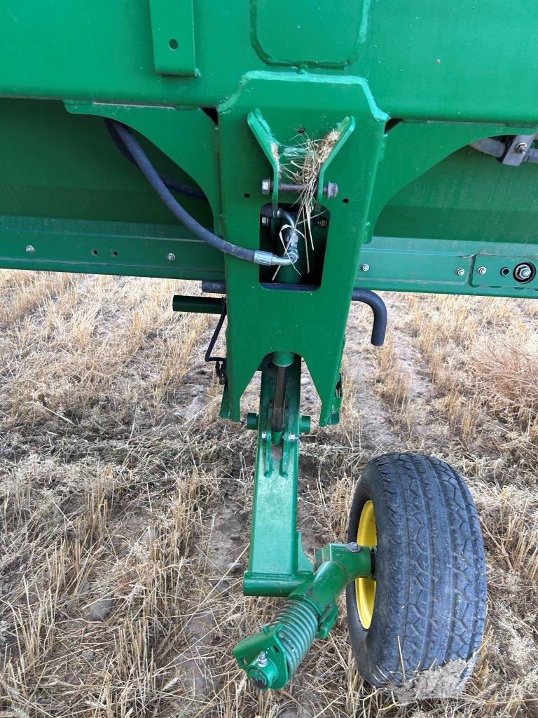 2009 John Deere 635D Header Combine