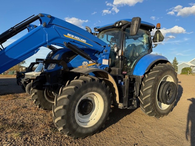 2022 New Holland T7.210 T4B Tractor