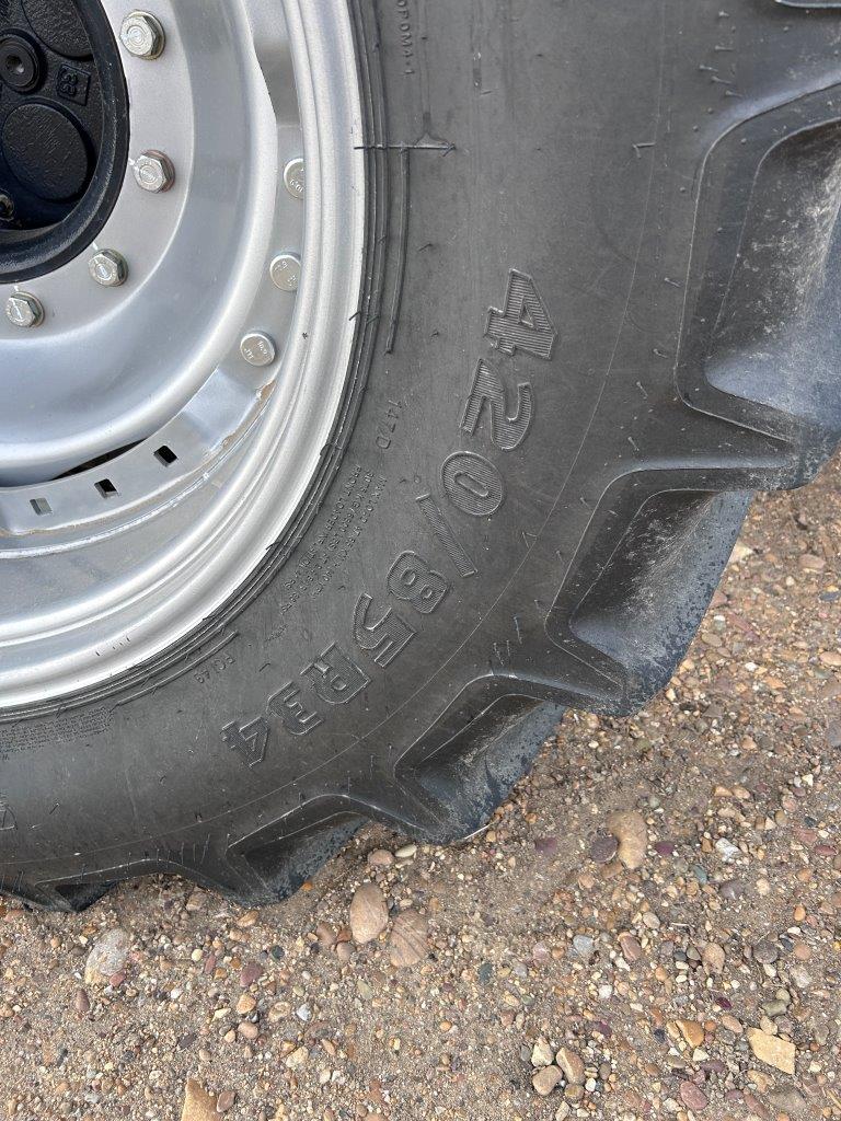 2022 Case IH MAGNUM340 Tractor