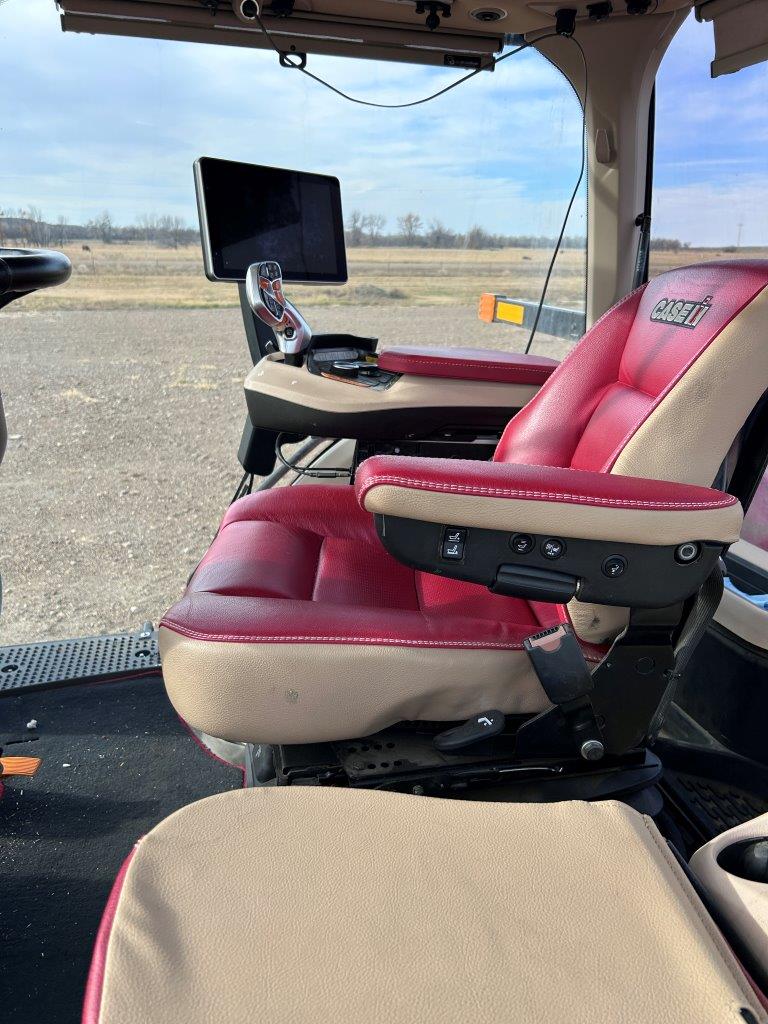 2022 Case IH MAGNUM340 Tractor